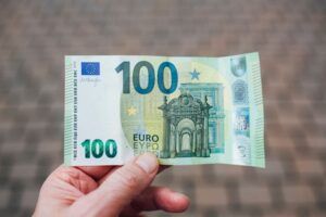 Lee más sobre el artículo Deducción sobre rendimientos del trabajo en la declaración de renta 2025